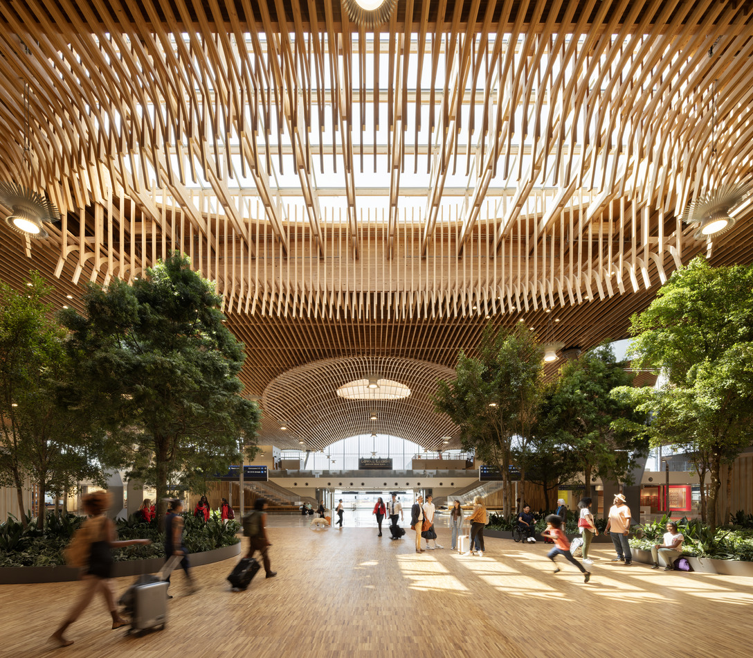 Portland International Airport, Terminal Expansion and Renovation. Image Courtesy of Ema Peter and the Port of Portland